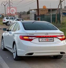 هيونداي أزيرا